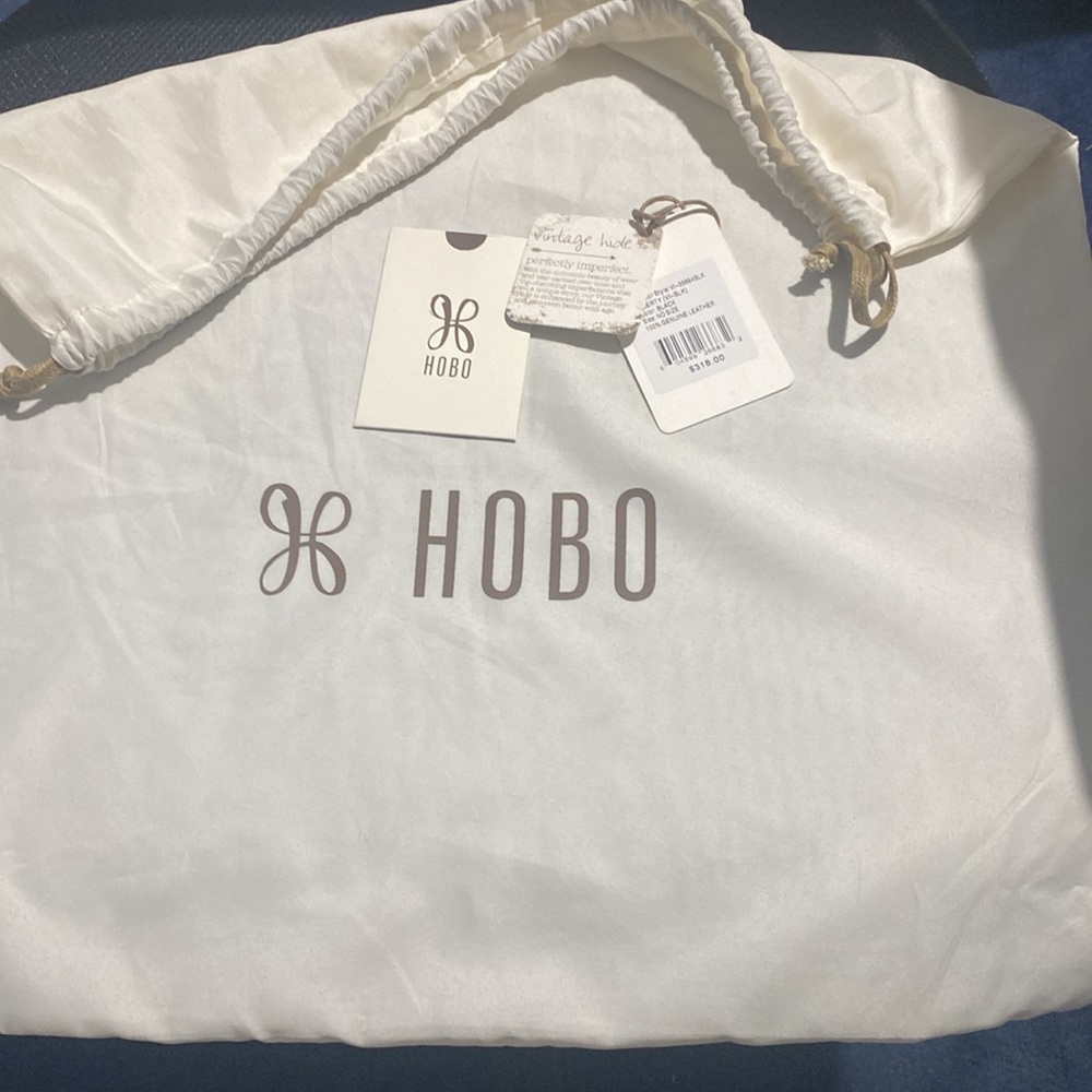 Hobo brand satchel style. - Picture 7 of 7